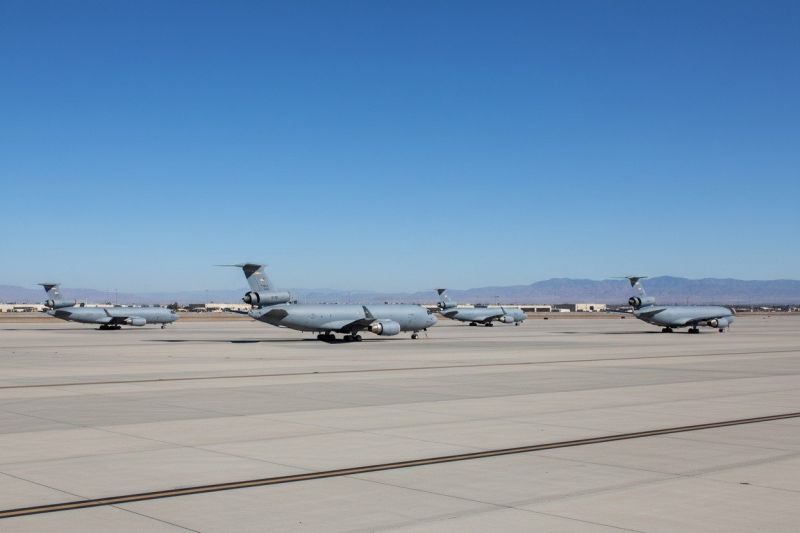 Travis Afb, CA